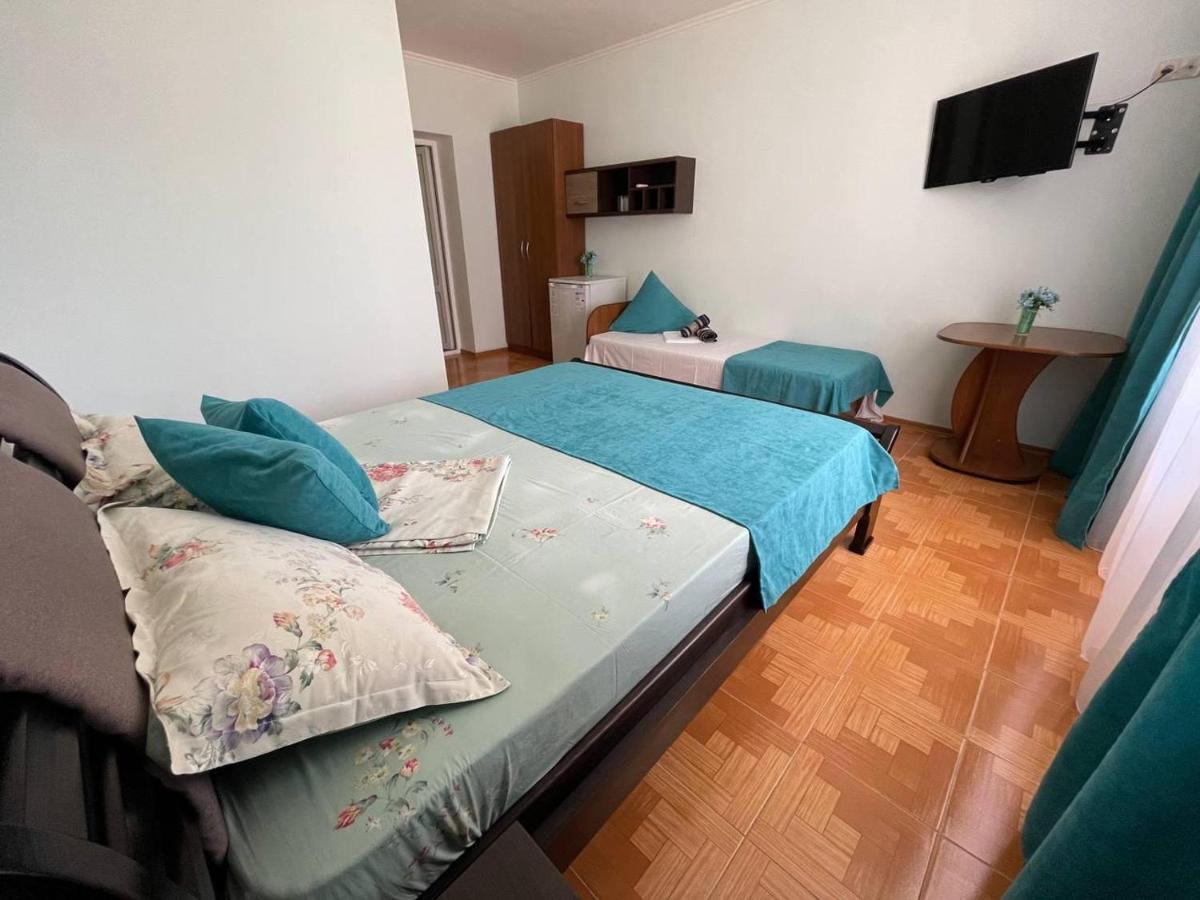 Hotel Natali Zatoka Kültér fotó