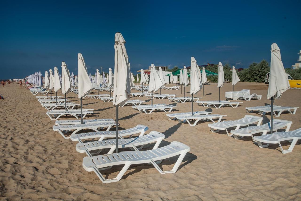 Hotel Natali Zatoka Kültér fotó